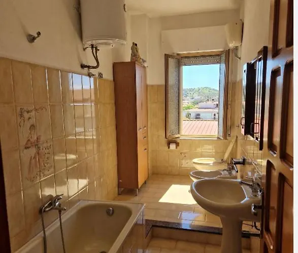 Piras&tascedda Ampio Vicino Al Centro Bari Sardo